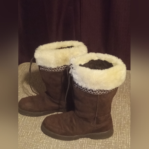 Women's Gorgeous No Boundaries Booties Soft inside Very Comfortable Brand New - Picture 3 of 5